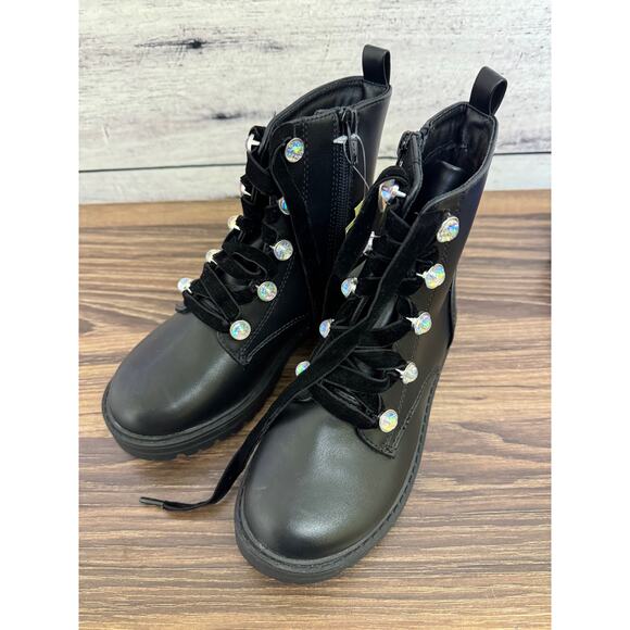NWT Girls Art Class Black Zara Combat Boots - Size 13 - Picture 1 of 4